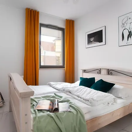 Rooftop Love&wellness Garden Gates Apartment *
