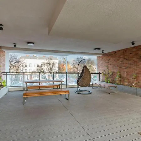 Rooftop & Wellness Garden Gates