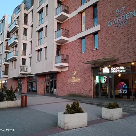 Rooftop & Wellness Garden Gates * 格但斯克