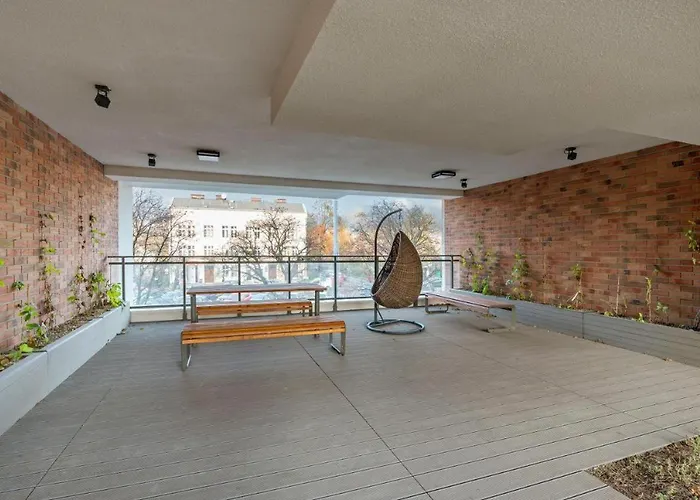 Rooftop & Wellness Garden Gates